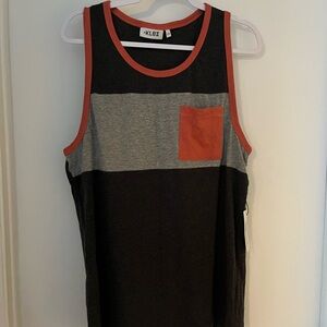 Sleeveless tank top NEW